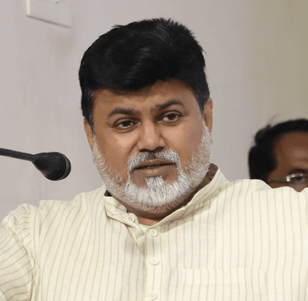 MIDC to set up centres in four countries to attract foreign investment: Maha Minister