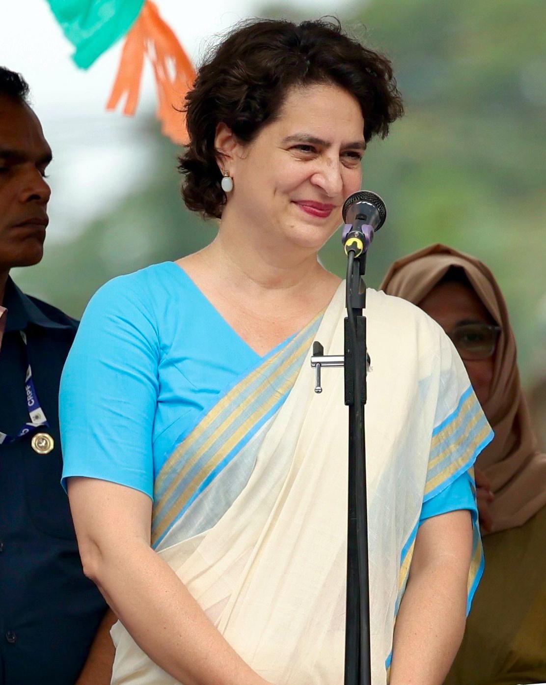 Kerala HC issues notice to Priyanka Gandhi on BJP candidate's election challenge
