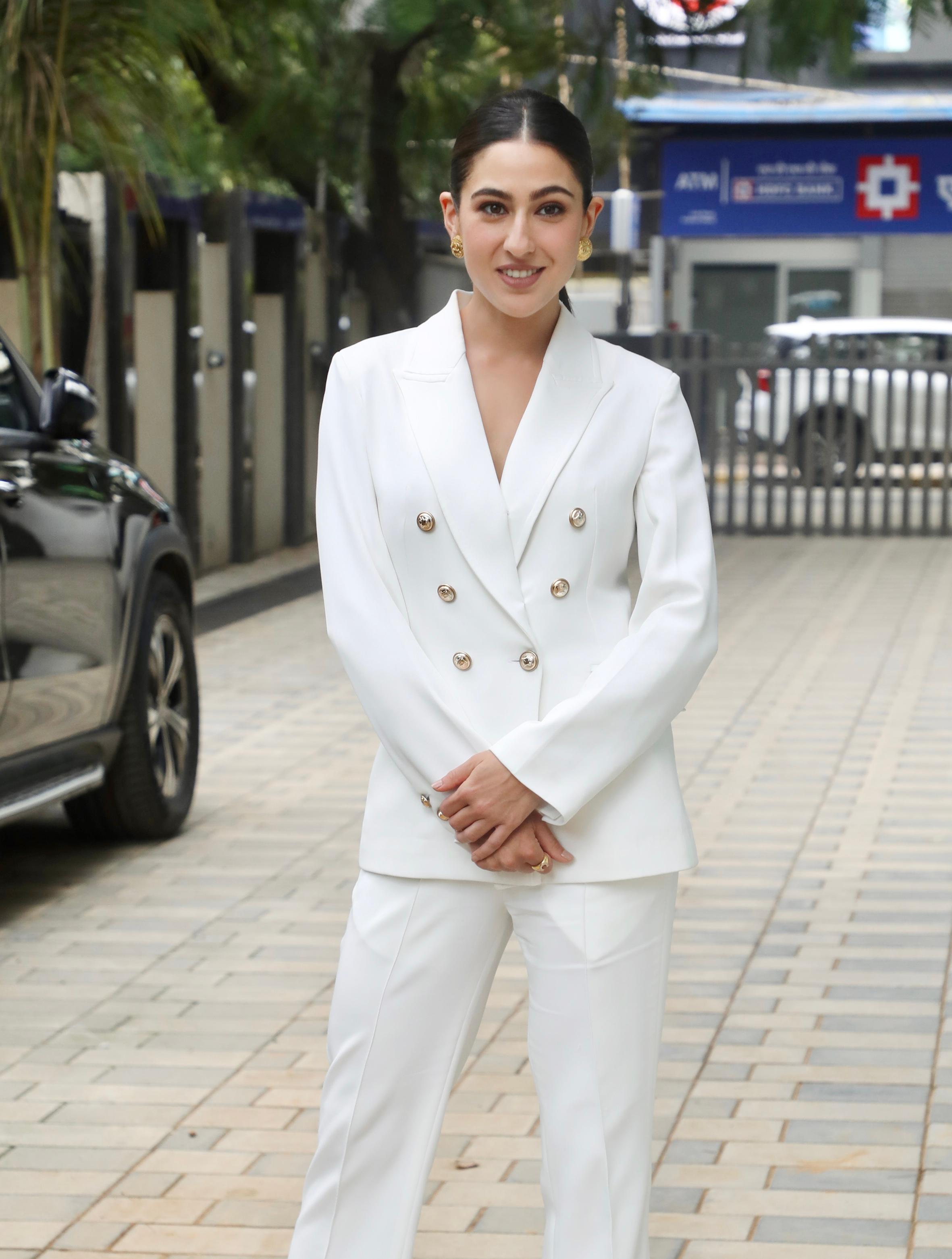 Sara Ali Khan asked to submit proof of faith in Sanatan in order to visit Badrinath and Kedarnath temples