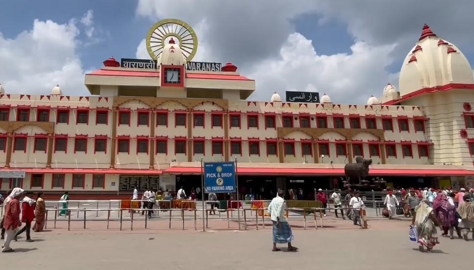 Solar energy set to light up Varanasi Cantt railway station