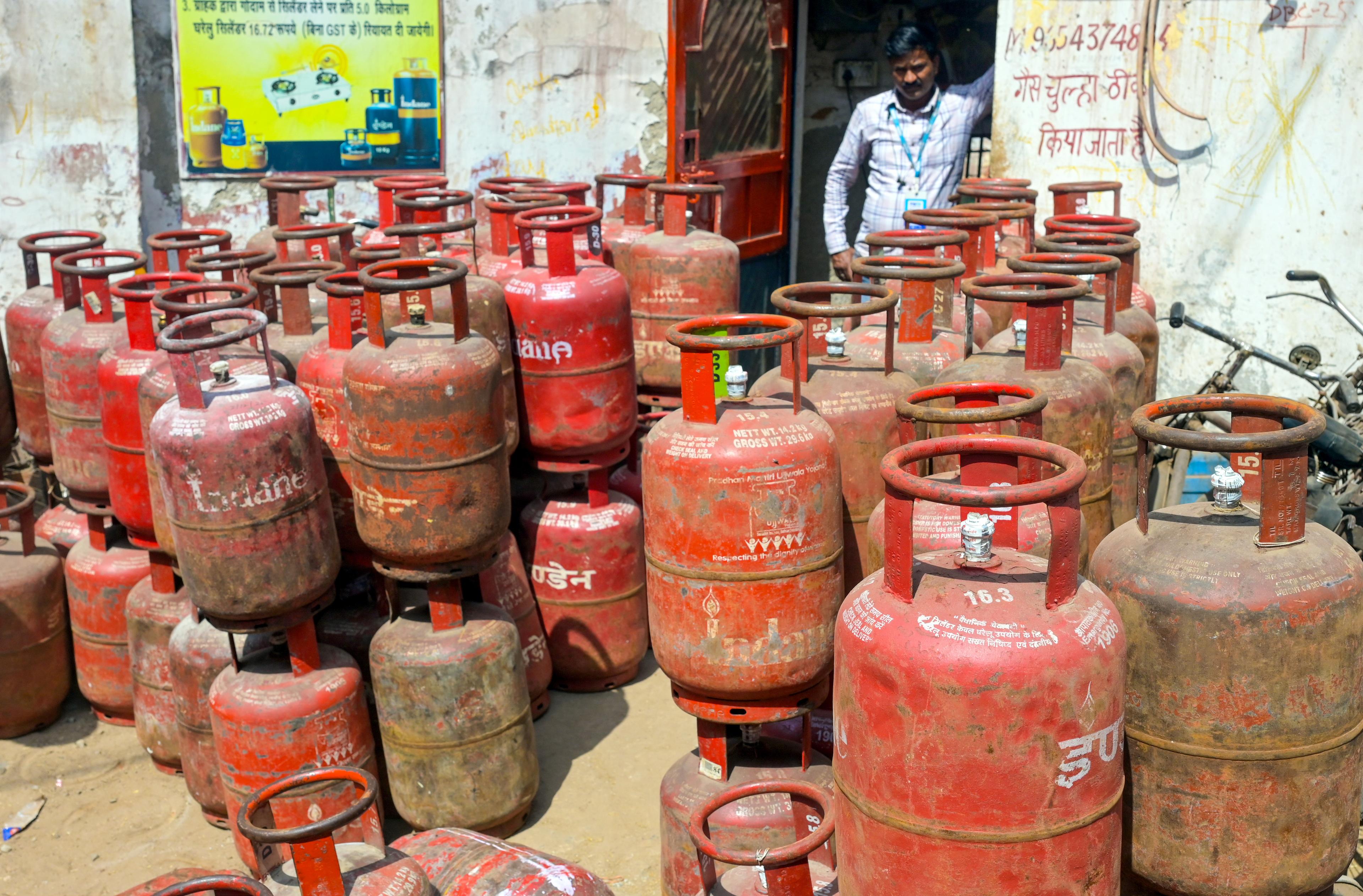Domestic LPG production up by 40 pc as supply concerns remain: Govt