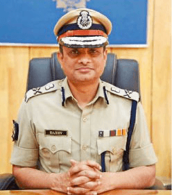 Saradha scam: SC rejects CBI plea challenging anticipatory bail granted to Bengal DGP Rajeev Kumar