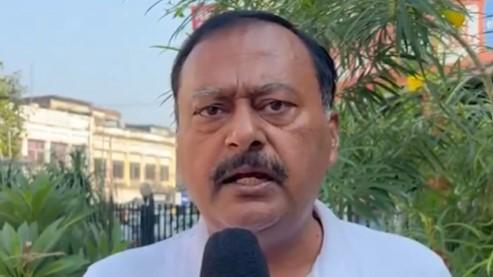 Congress flays UP govt over Valmiki family meeting, demands Rs 50 lakh compensation