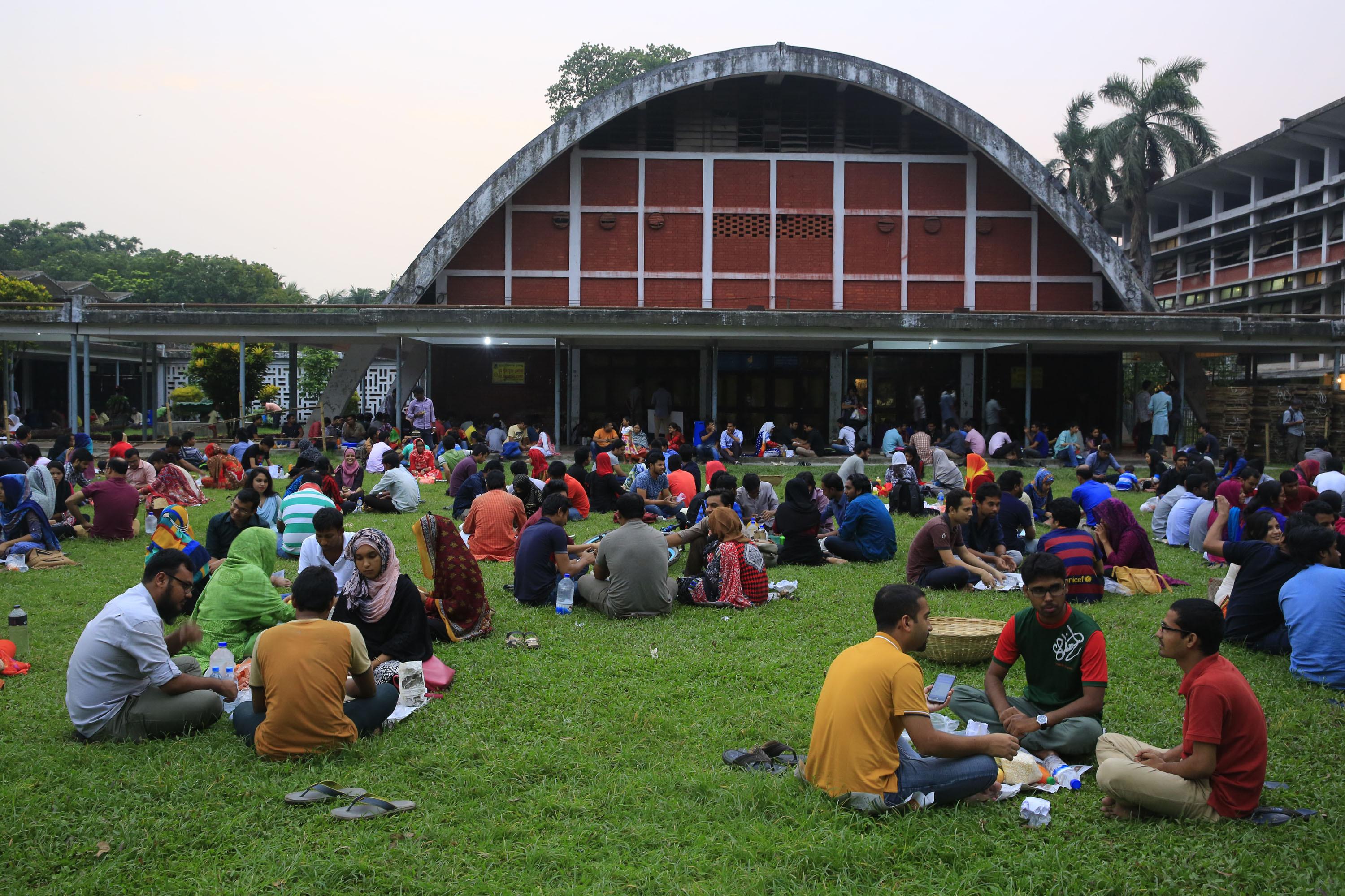 Bangladesh: Thousands await return to universities after academic blacklisting and intimidation during Yunus era (IANS Analysis)