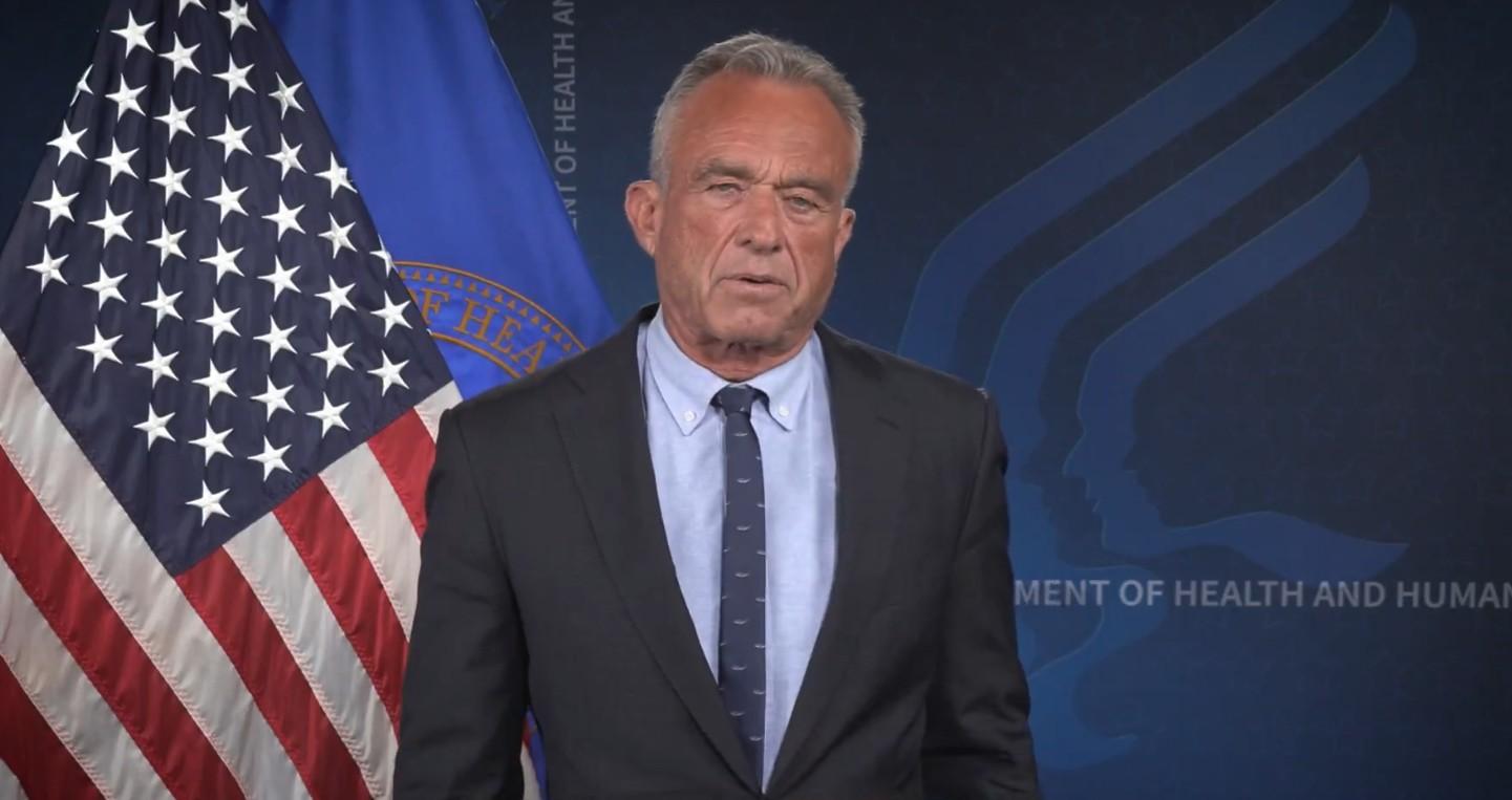 US: Health workers call for resignation of Secretary Kennedy