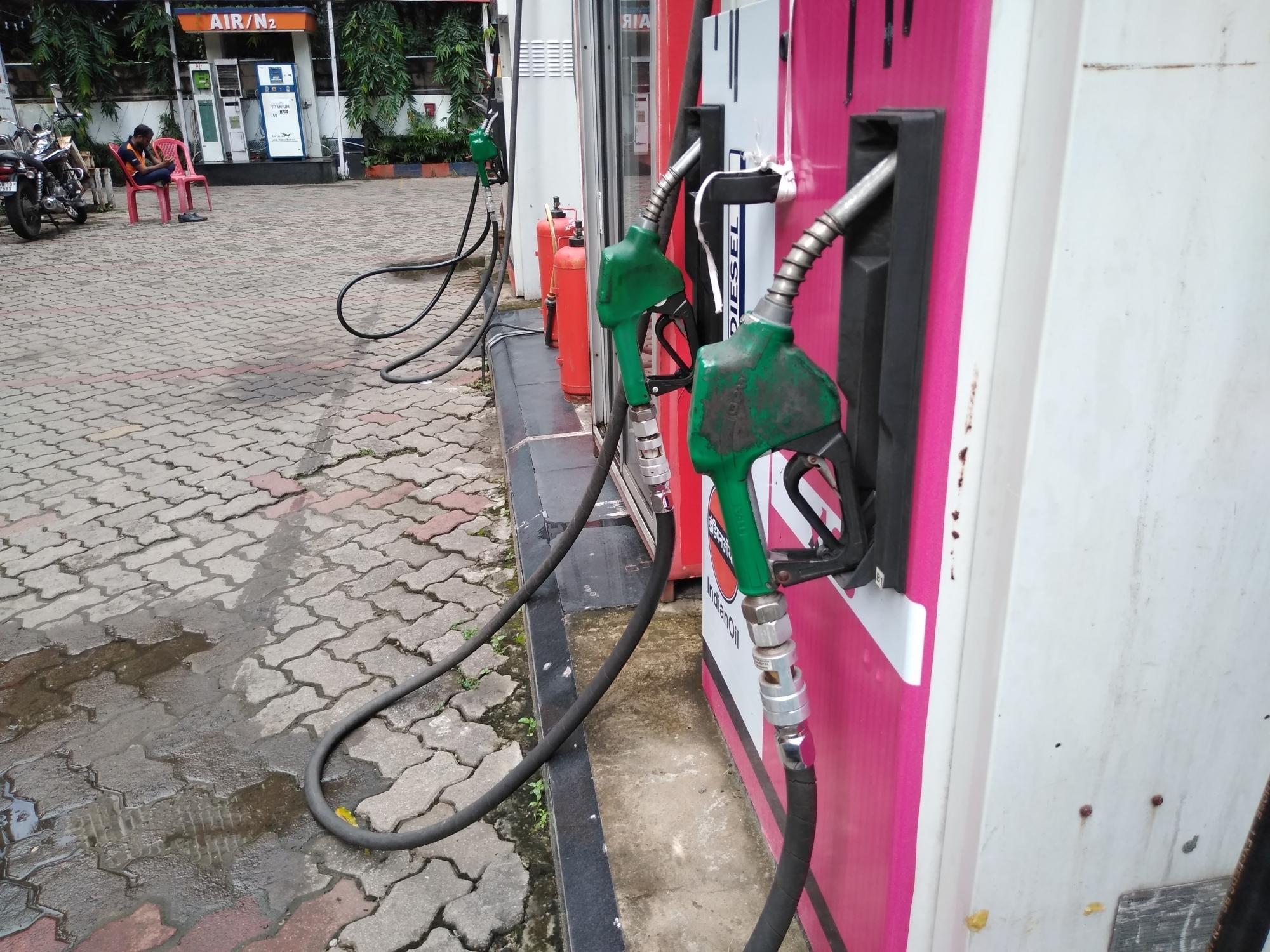 Manipur: Petrol pumps shut across Imphal Valley over extortion threats