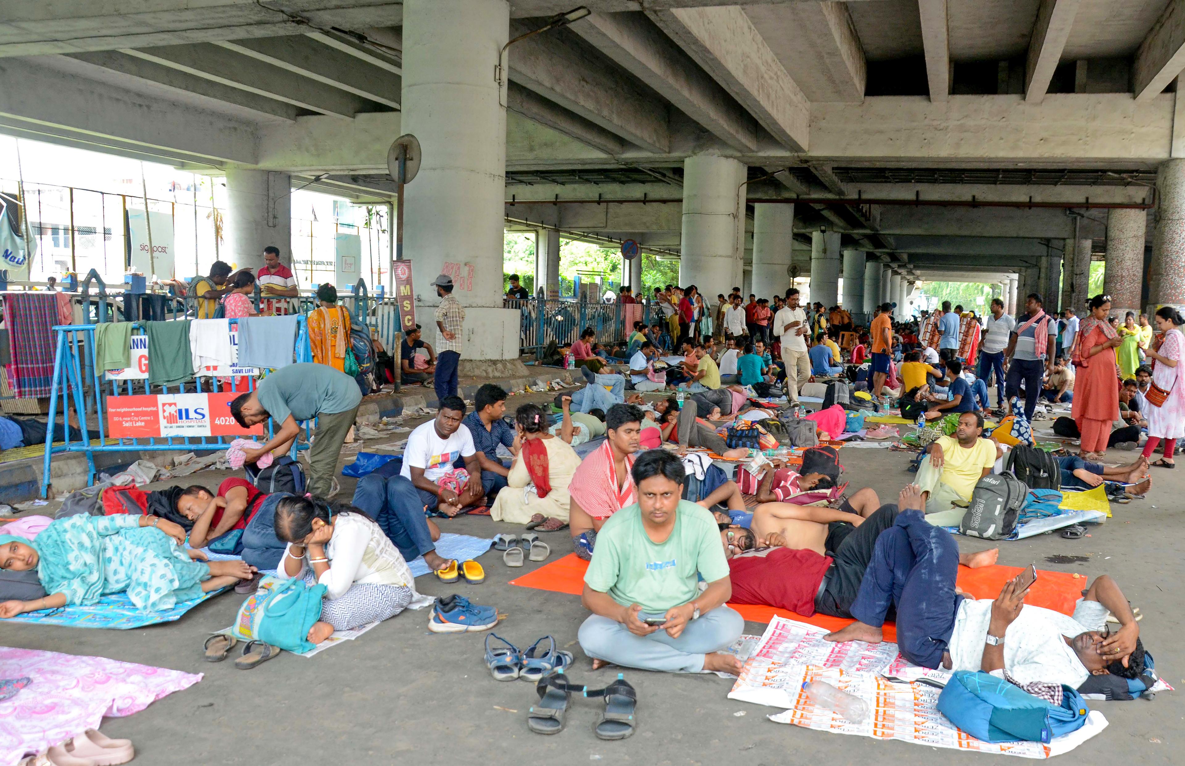 WBSSC recruitment case: Senior cop justifies baton charge on protesting teachers