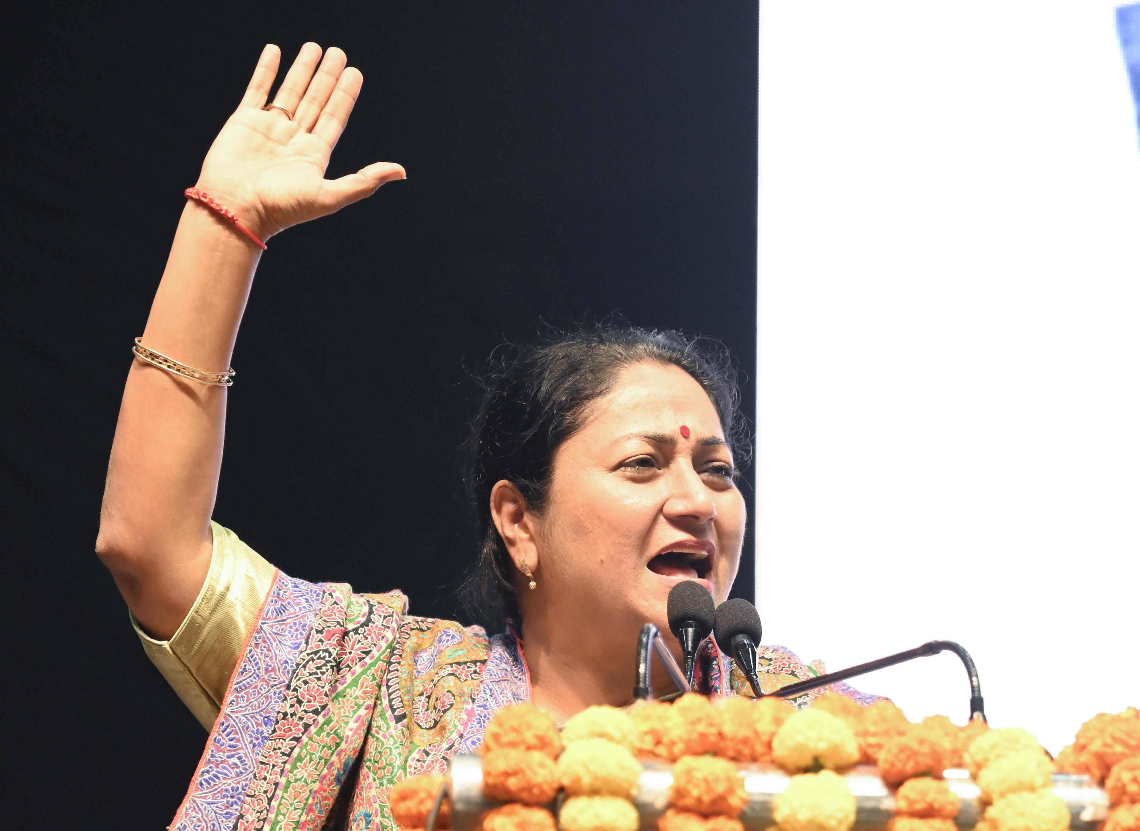 Action against corruption: Delhi CM suspends Tehsildar, Sub-Registrar