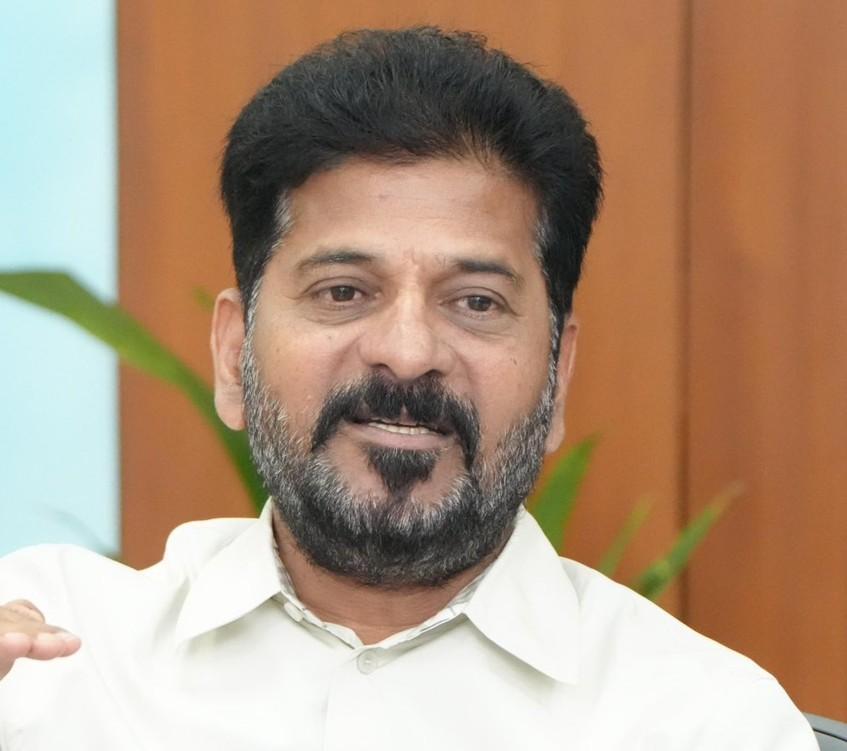 Promoting Hyderabad as global investment destination: Revanth Reddy