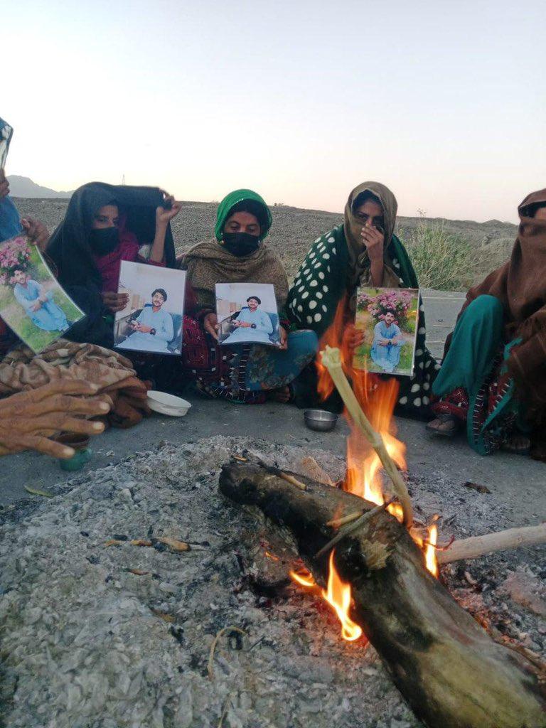 Pakistan: Baloch families block CPEC in Kech over enforced disappearances of four members