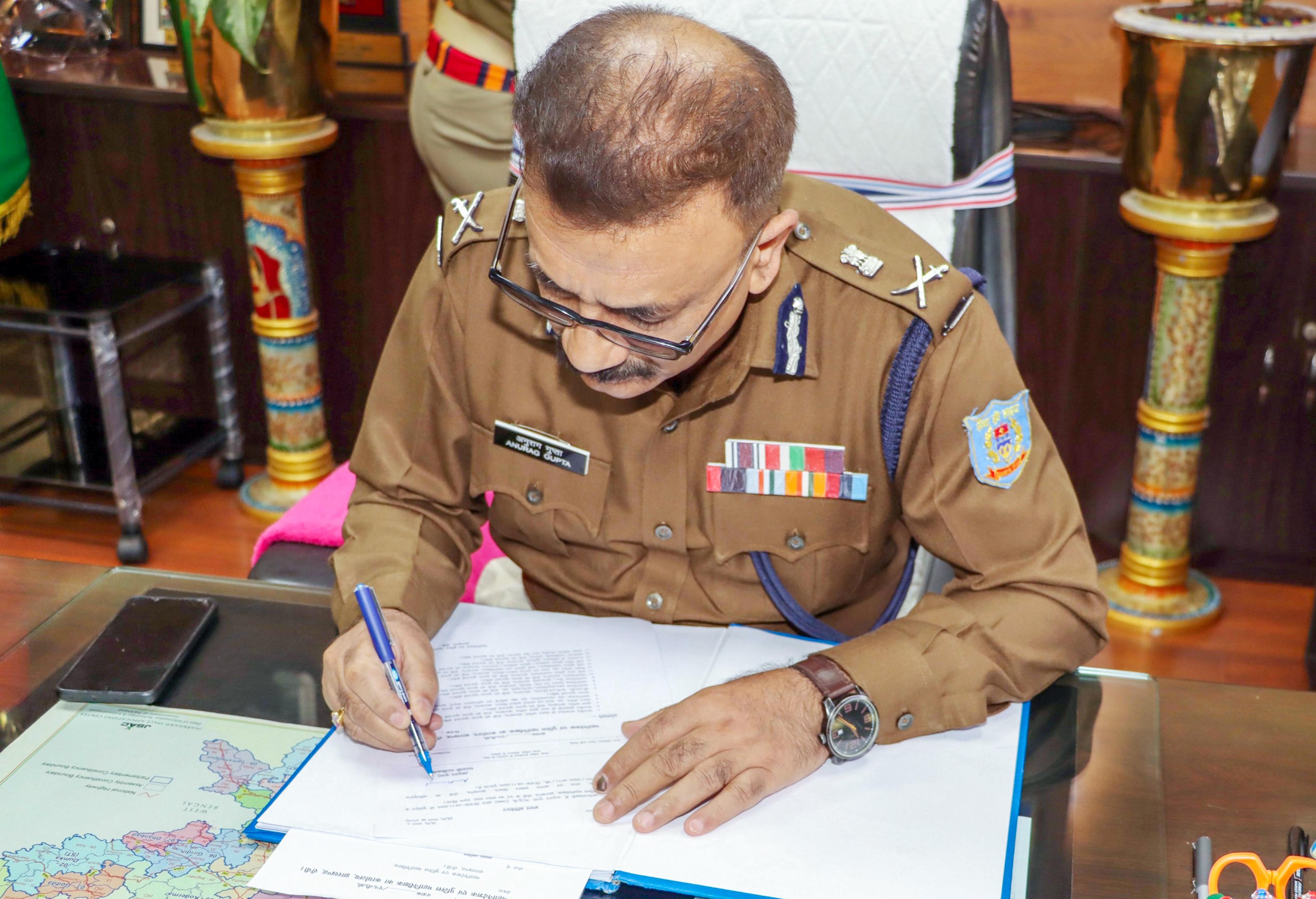 SC agrees to hear Jharkhand DGP dispute