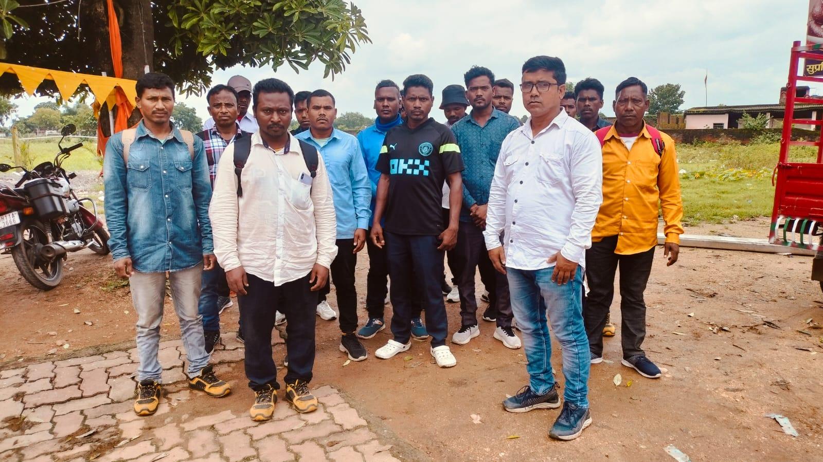 17 workers from Jharkhand trapped in Cameroon return home after MEA intervention