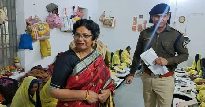 NCW chief Vijaya Rahatkar inspects facilities for women inmates in Ujjain's Central Jail