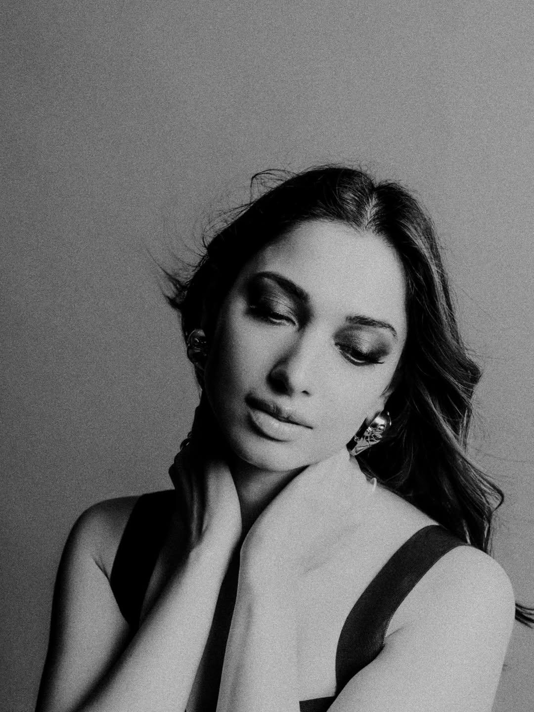 Samantha Ruth Prabhu to Siddhant Chaturvedi: Wishes pour in as Tamannaah Bhatia turns 36