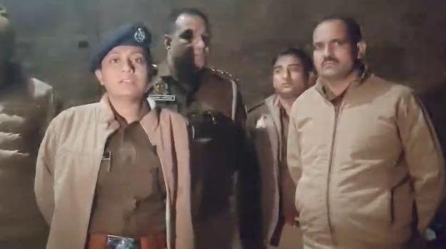 Blast in illegal firecrackers unit in Ghaziabad village, several injured