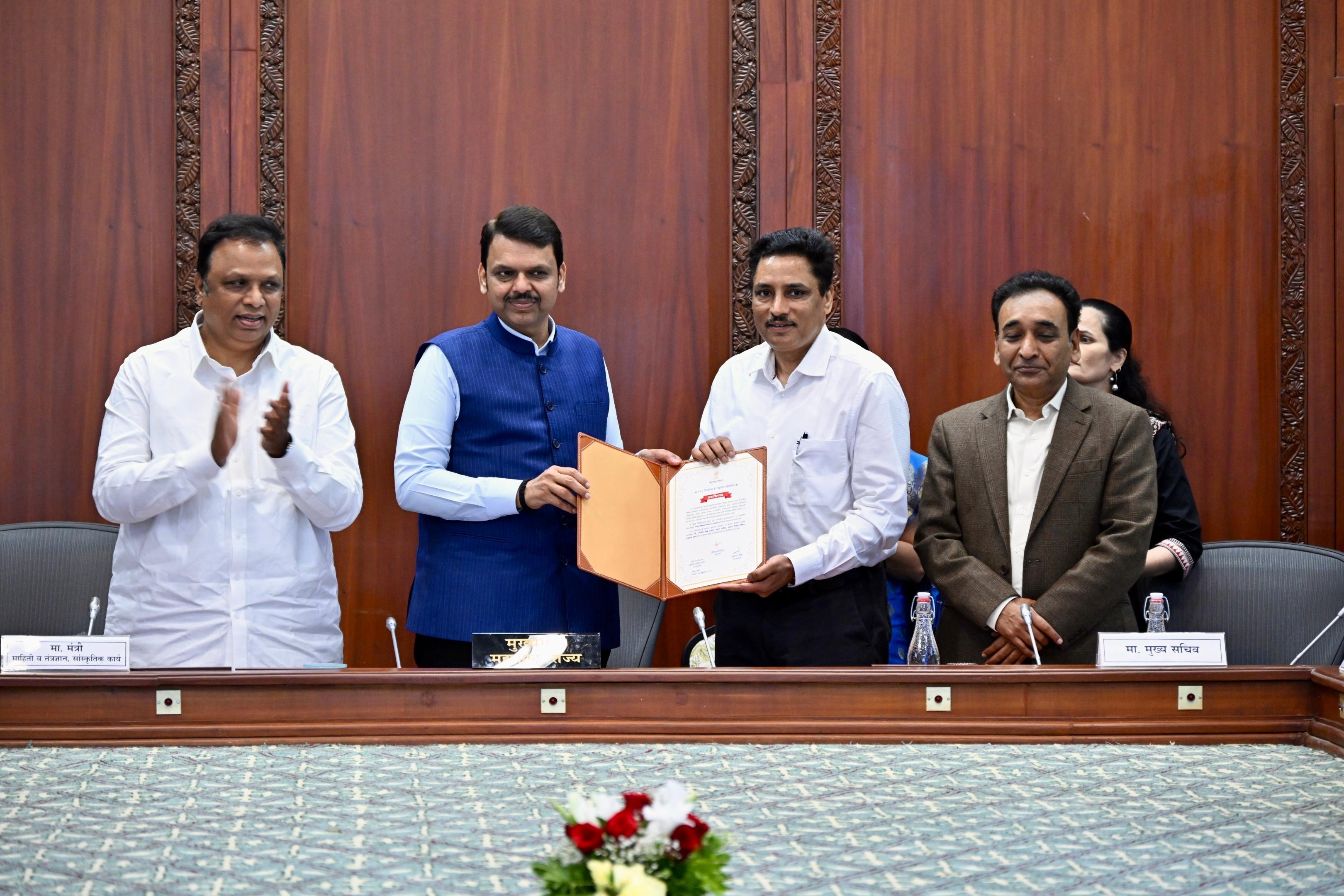 Ease of business: Maha cuts permissions and power cost, says CM Fadnavis