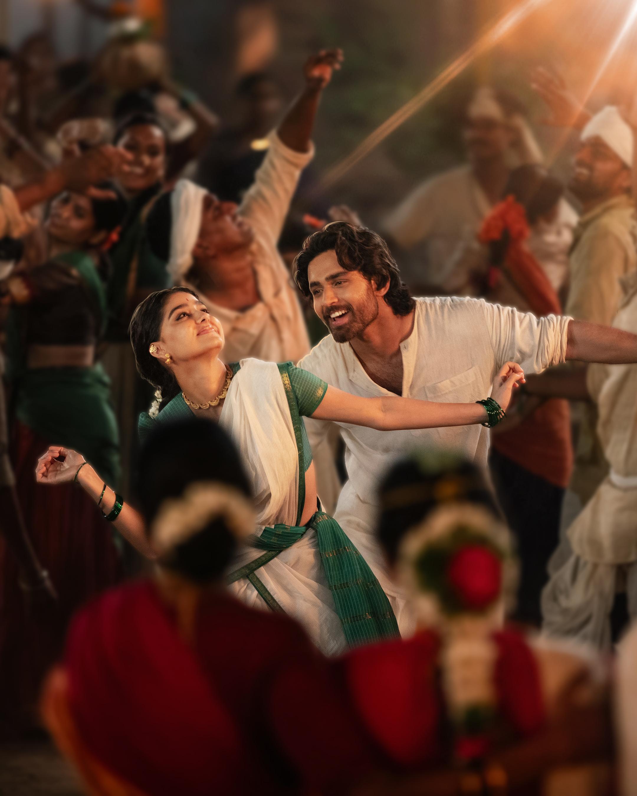 Joyful song of blessing 'Sallangundaale' from Roshan, Anaswara Rajan-starrer 'Champion' released