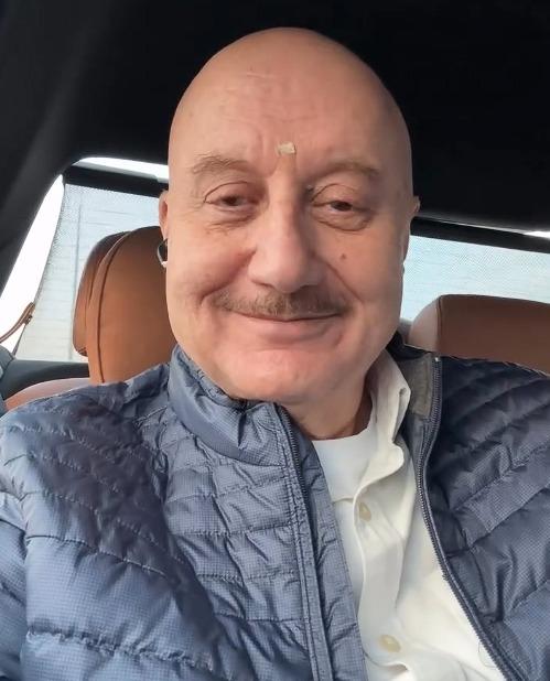 Anupam Kher celebrates friendship with Anil Kapoor, says a journey is best measured in friends, not miles