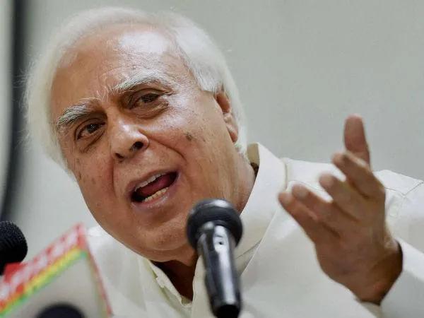 Kapil Sibal Lauds Supreme Court