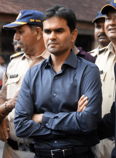 Delhi HC imposes Rs 20K cost on Centre for concealing facts in Sameer Wankhede promotion case