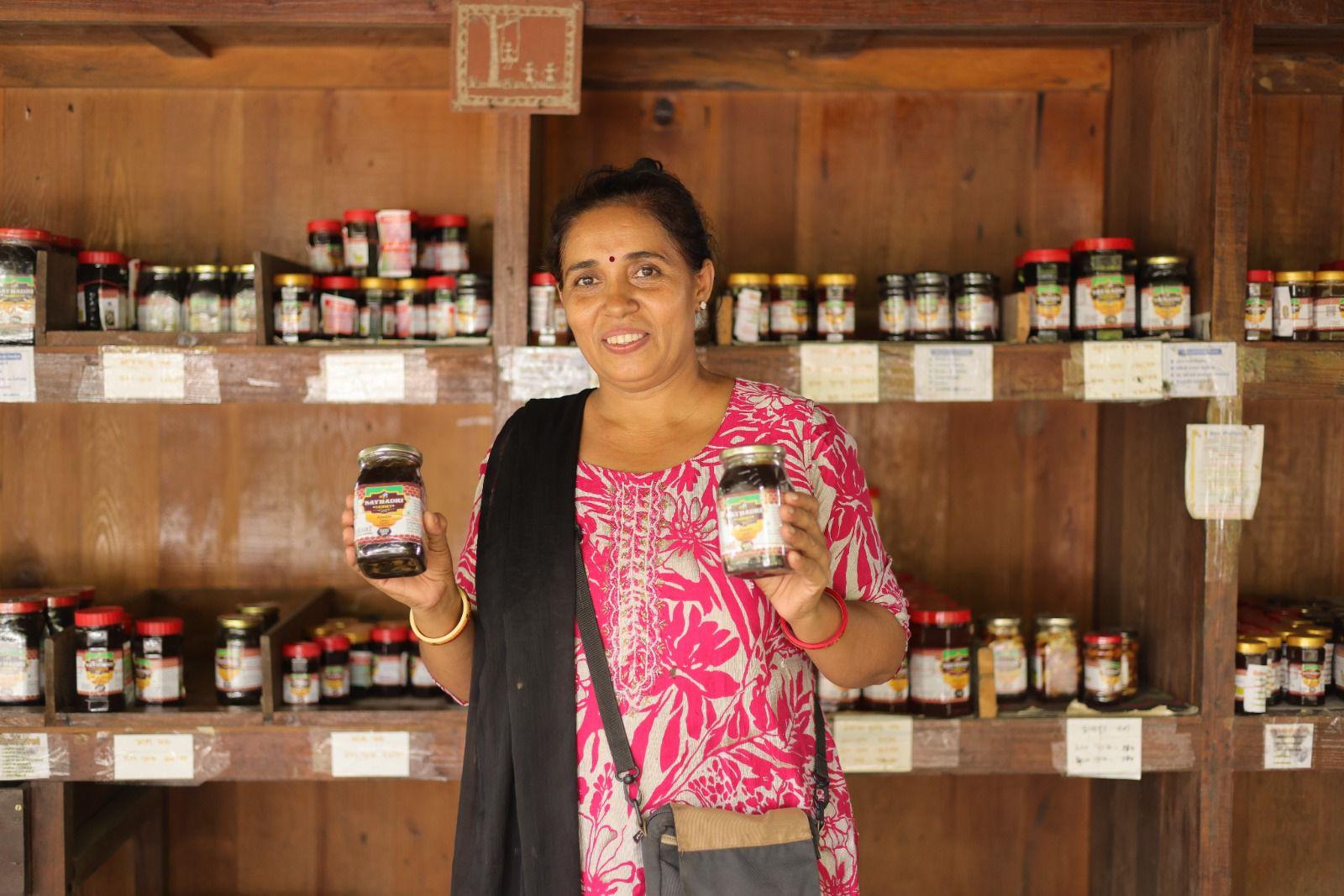 Gujarat woman entrepreneur generates Rs 10 lakh annually, empowers rural women