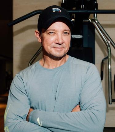 Jeremy Renner talks about one thing that got him through snow plough accident