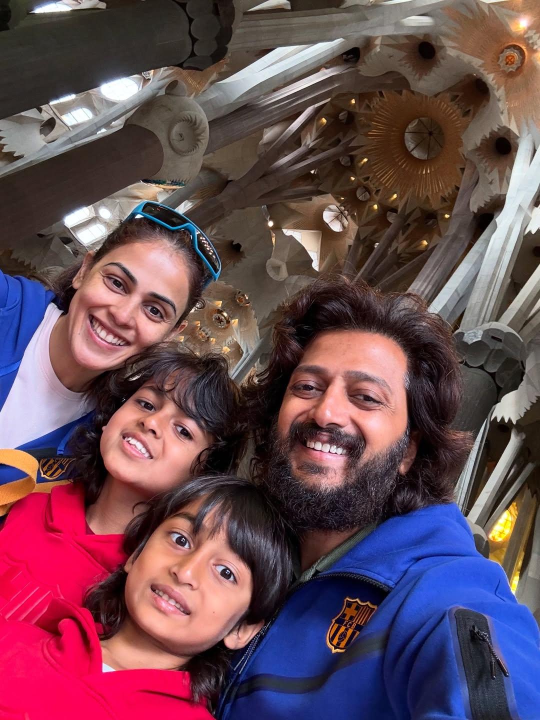 Riteish Deshmukh's sons say 'Diwali lunch will never be the same' as he is busy shooting