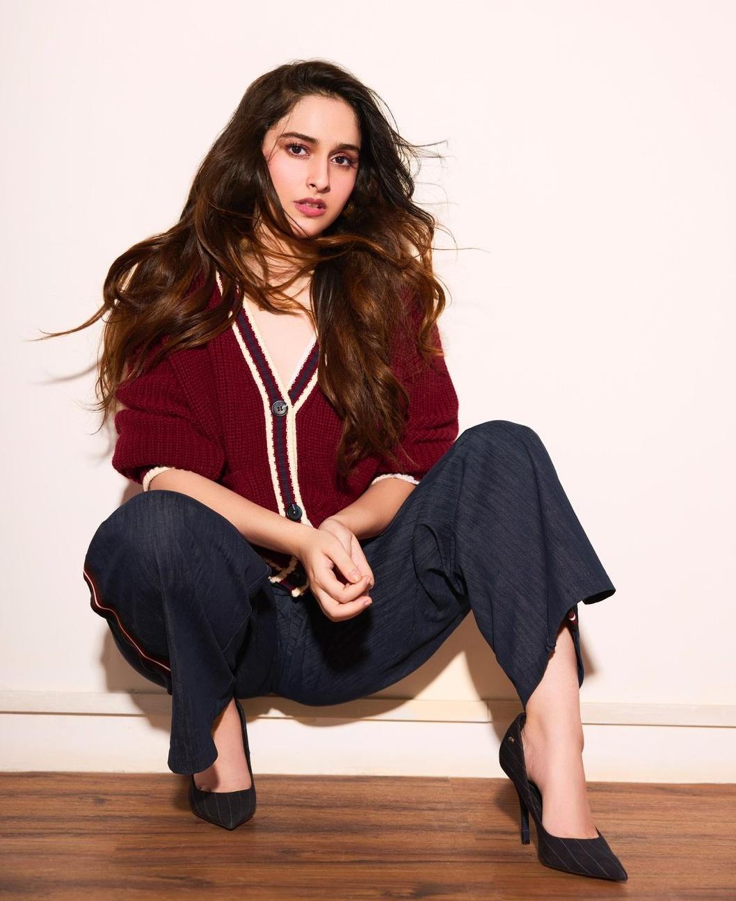 Sadia Khateeb to share screen with Harshvardhan Rane in upcoming Omung Kumar directorial