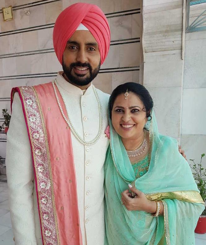 Neelu Kohli reminisces about her ‘beete hue din’ with Abhishek Bachchan