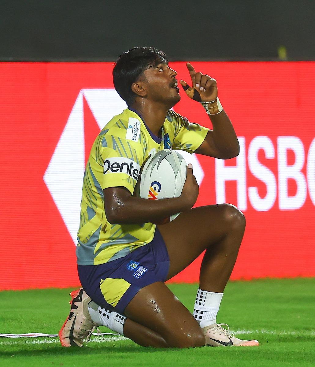 RPL Season 1: Javed Hussain leads from front as Hyderabad Heroes continue winning streak