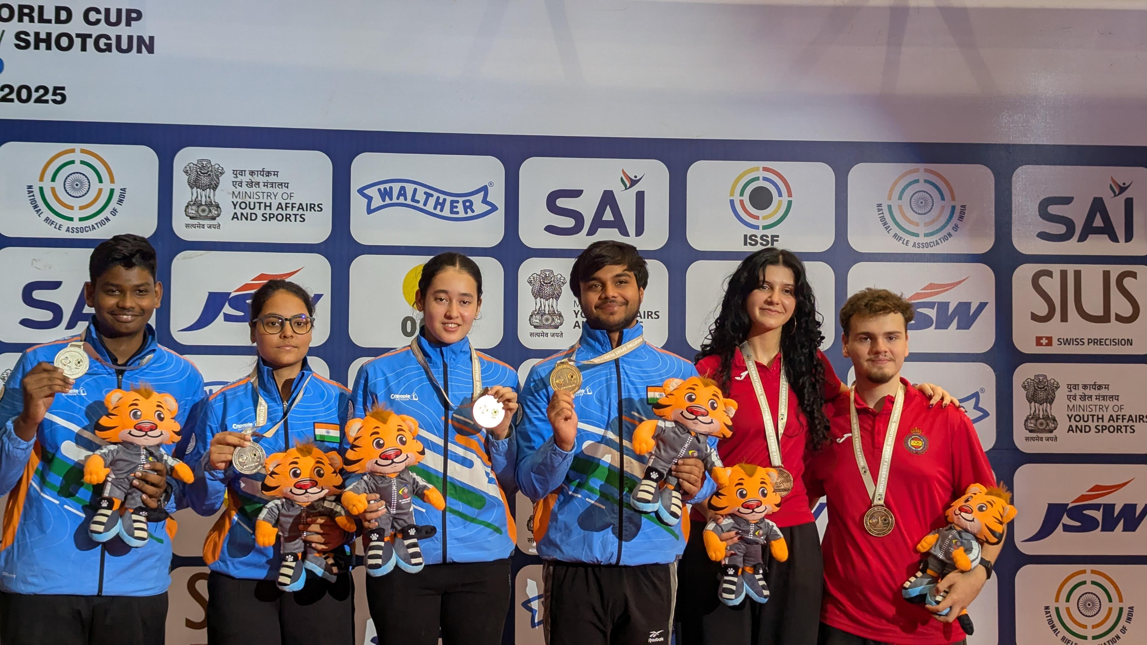 Jr World Cup Shooting: India shines in air pistol mixed team as Italy dominates skeet events (roundup)