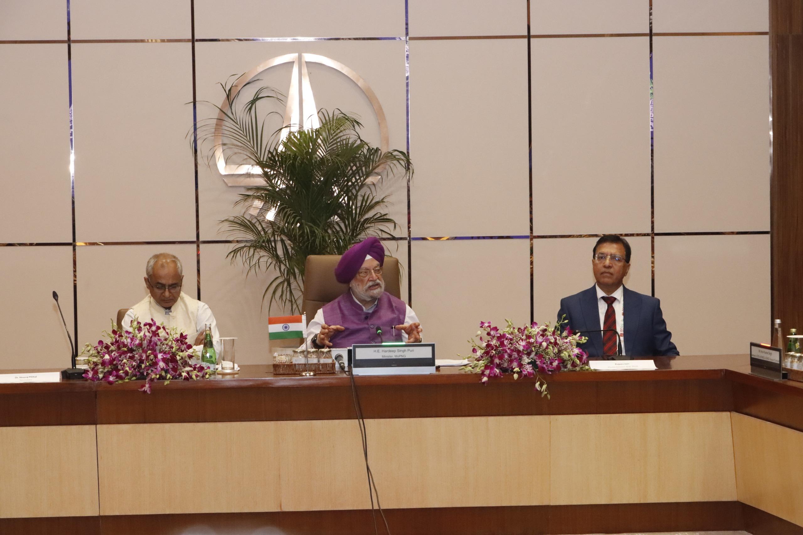 Centre to soon roll out new CBG policy to strengthen Bio-Gas value chain: Hardeep Singh Puri