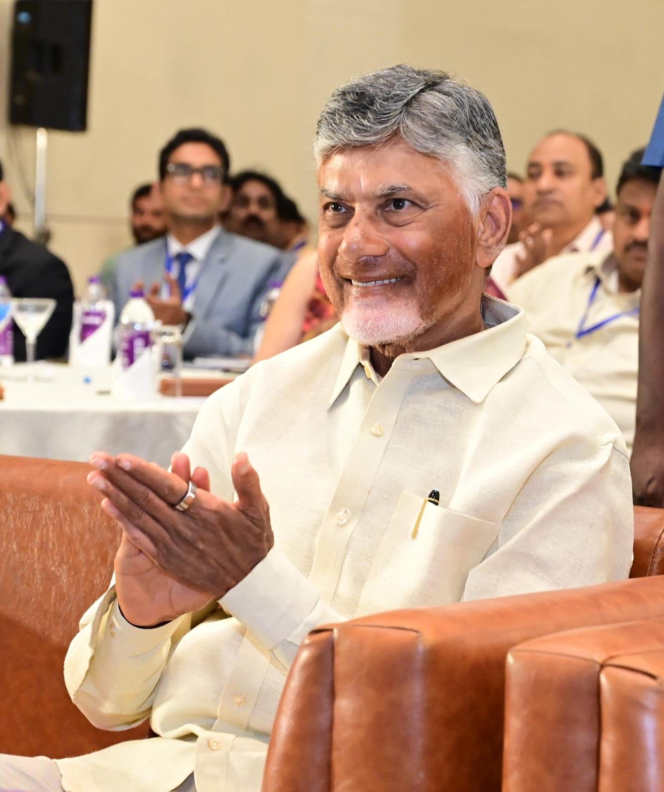 Chandrababu Naidu proposes international arbitration centre in Vizag