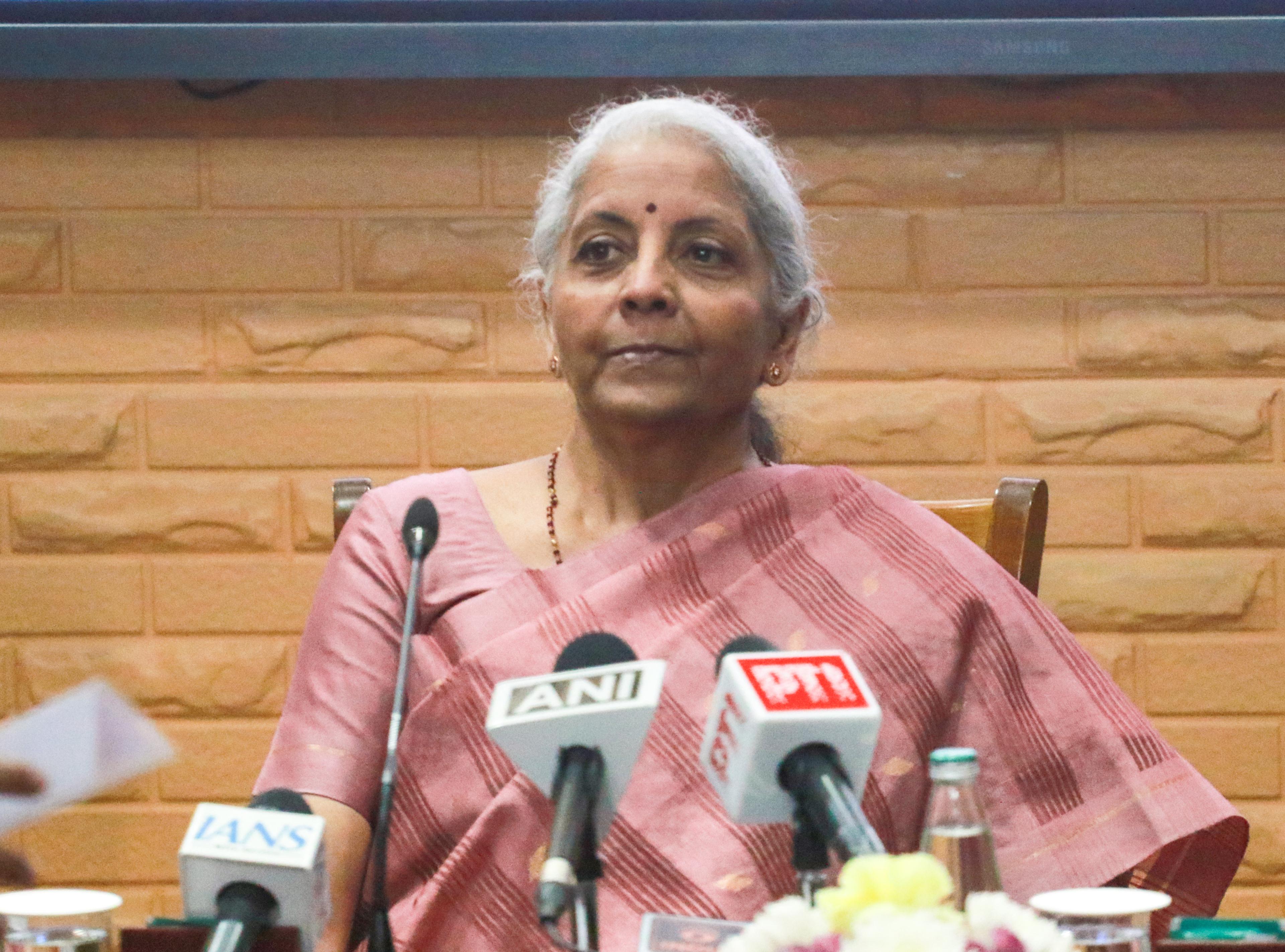 8th Central Pay Commission: Govt invites representations from stakeholders