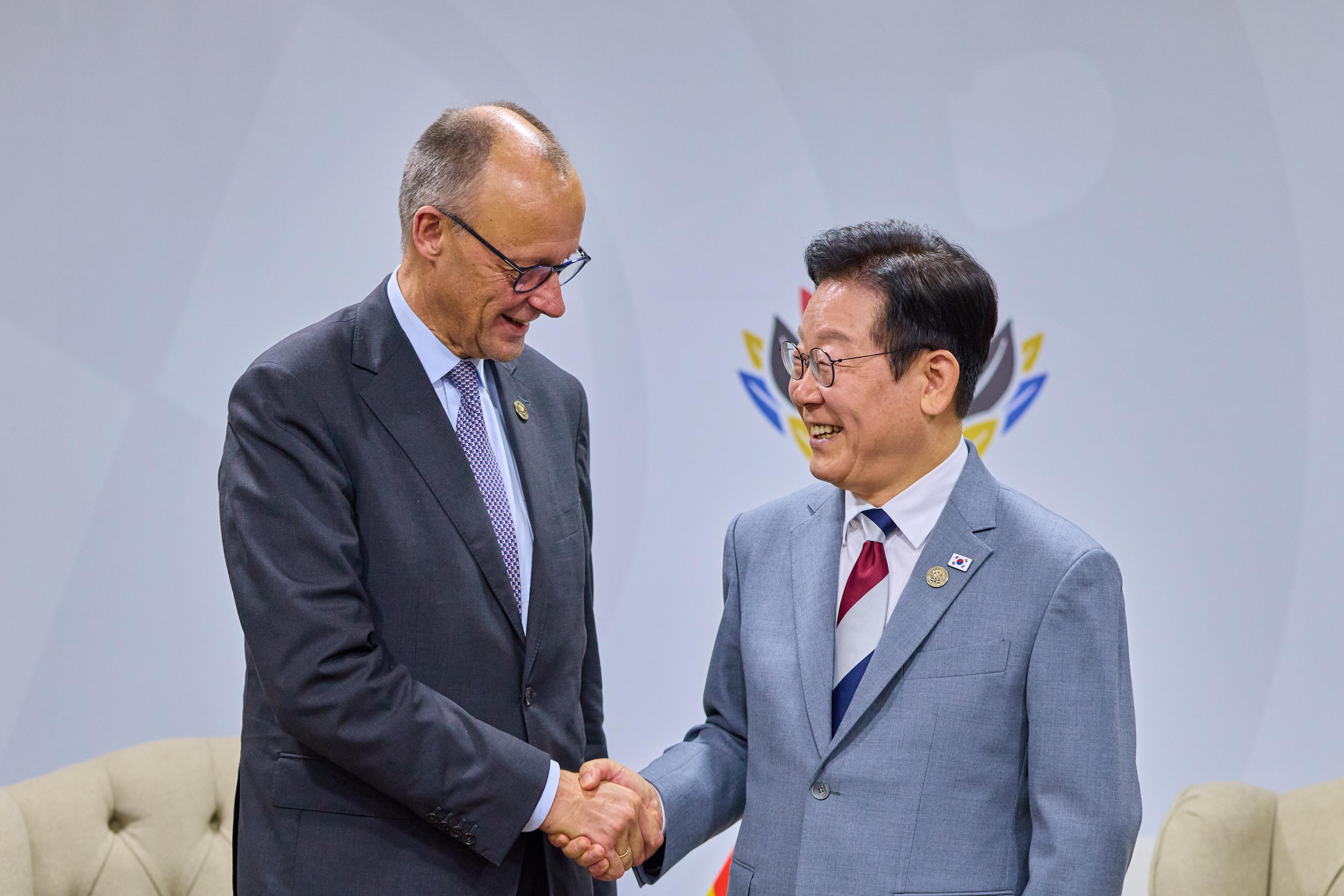 South Korean Prez Lee asks Chancellor Merz to share Germany's reunification experience