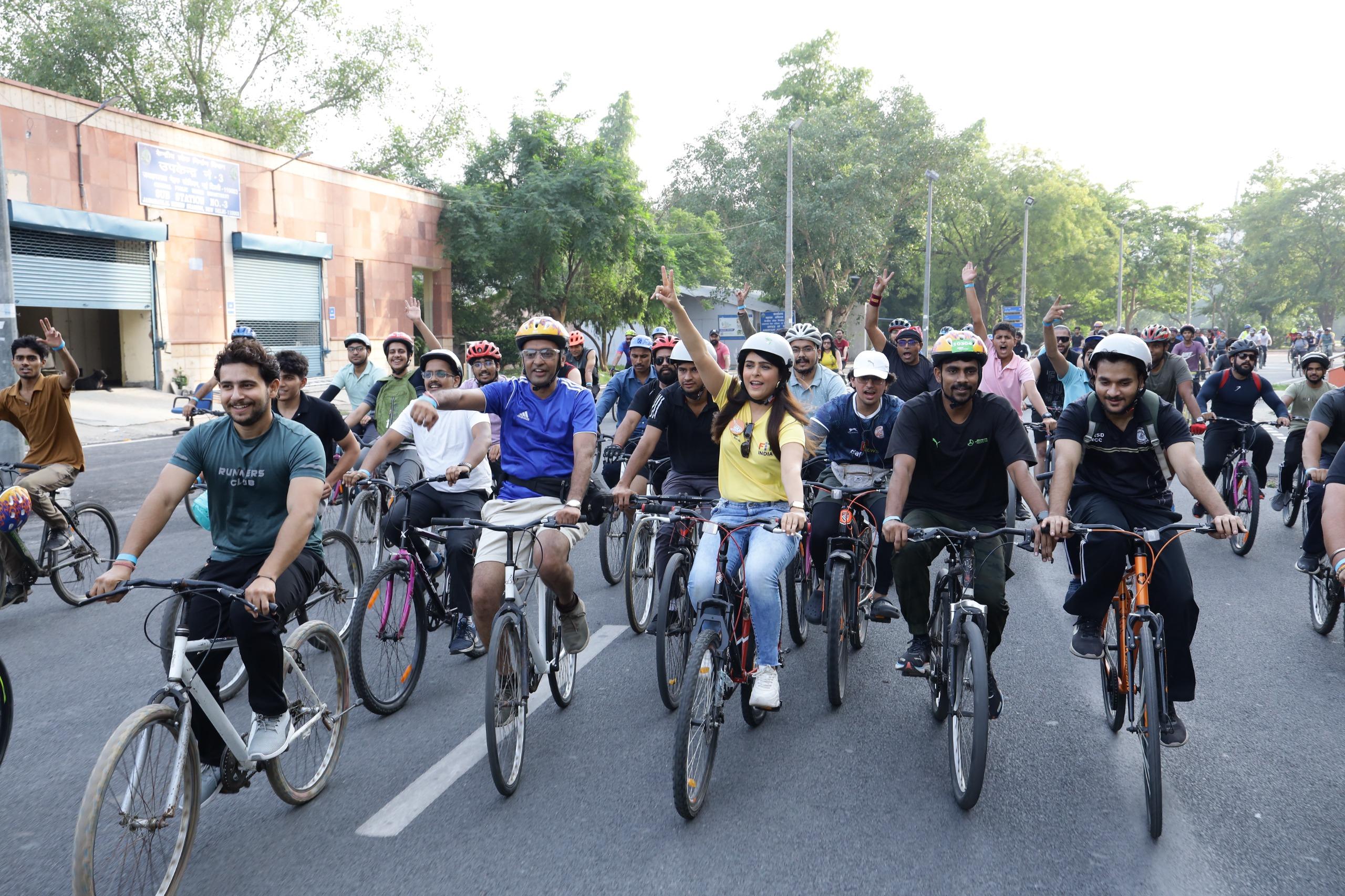 Fit India 'Sundays on Cycle' organised in collaboration with Indian Railways at JLN Stadium