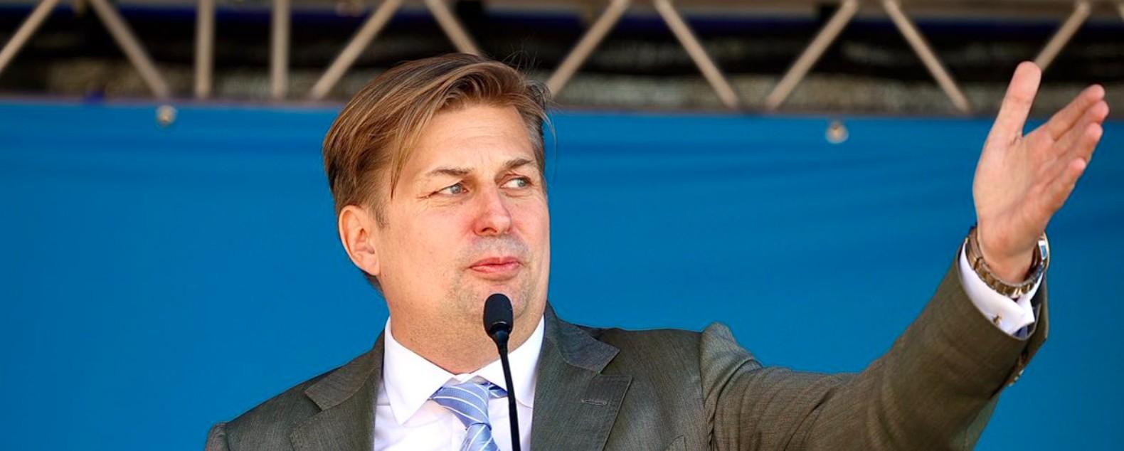 German lawmaker's former aide convicted for spying for China