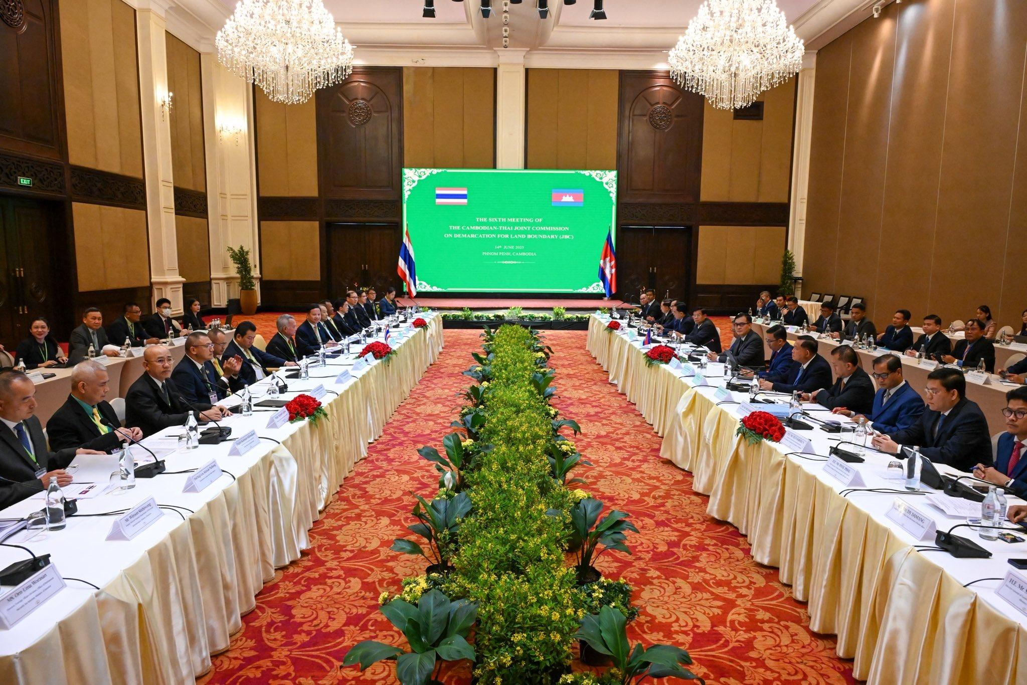 Cambodia, Thailand start talks over border issues after recent skirmish
