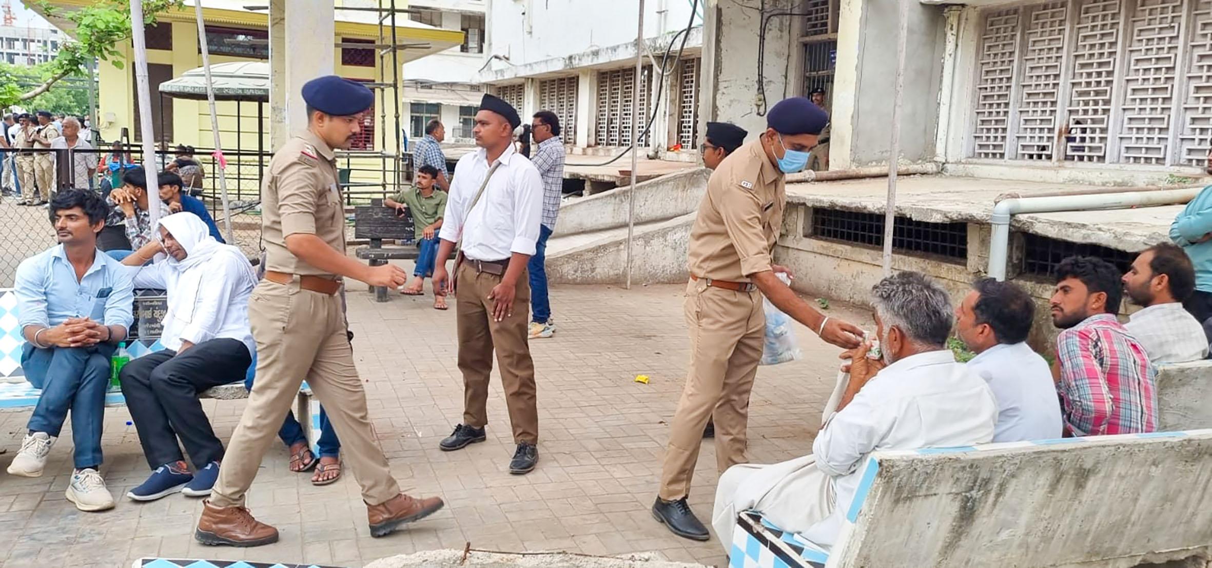 Gujarat govt arranges accommodation, transport for families of plane crash victims