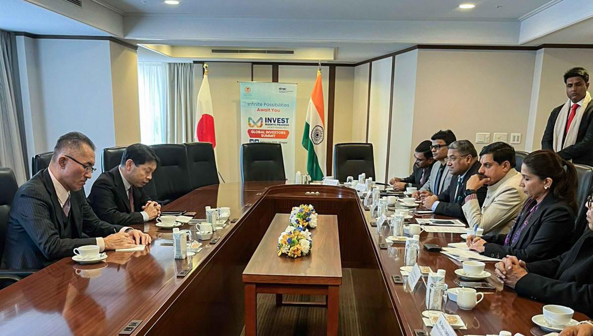 Madhya Pradesh CM Mohan Yadav met Toyota officials in Tokyo GIS 2025