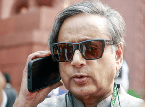 Tharoor slams film clearance row, urges Centre to lift ban on IFFK screenings