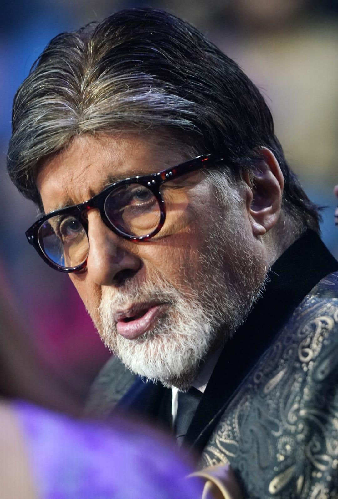 Big B talks about simplicity, satisfaction and true learnings of life
