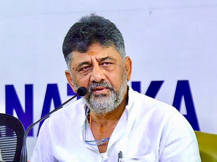 Shivakumar objects to portfolio transfers in Karnataka; BJP calls it pre-climax drama