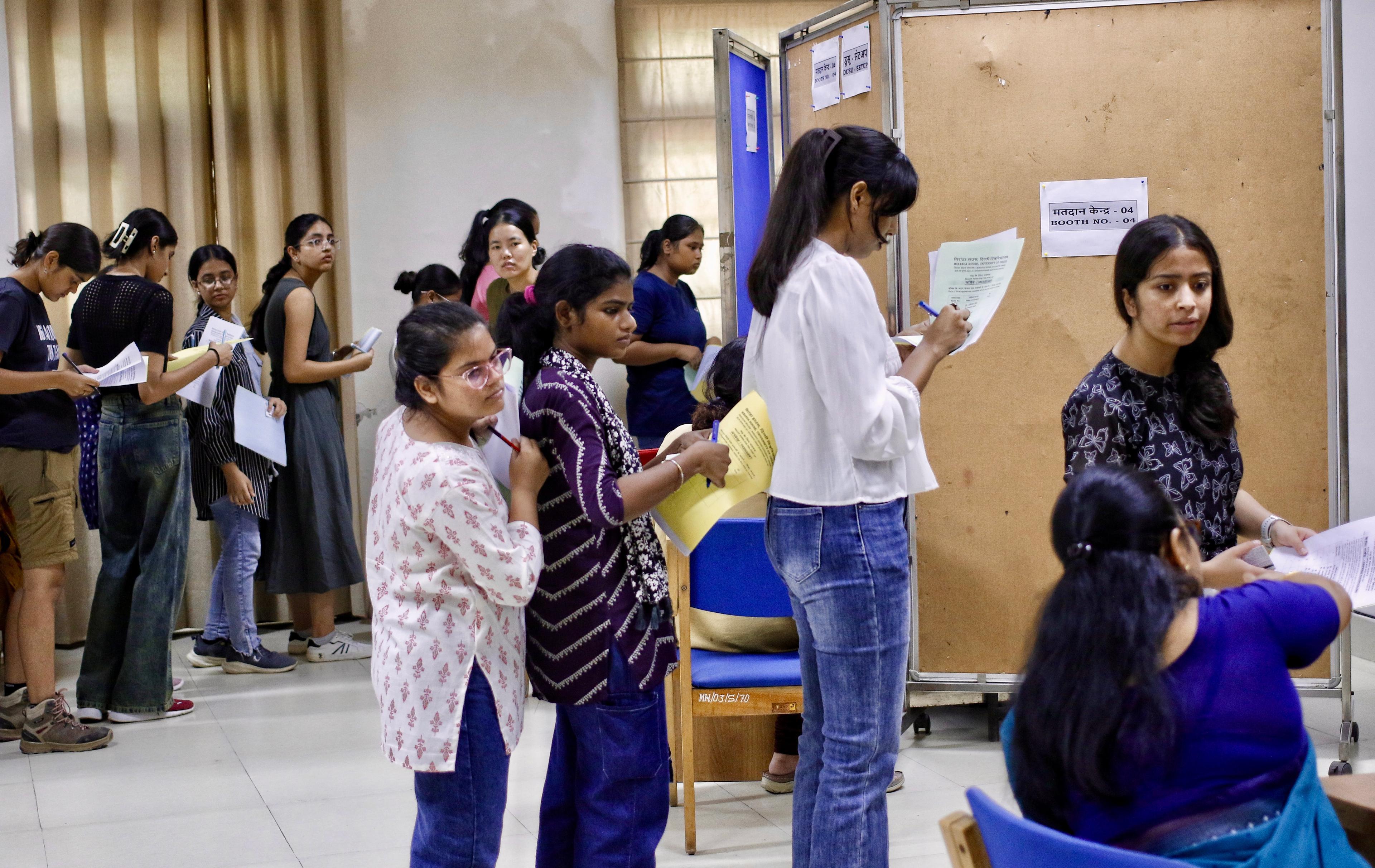 ABVP, NSUI accuse each other of rigging in DUSU elections, both claim victory