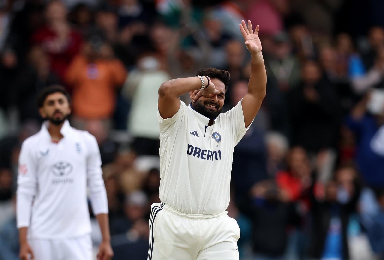 1st Test: Gavaskar urges Pant to celebrate with somersault after historic ton