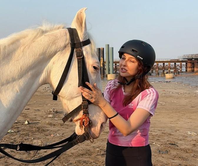 Saumya Tandon calls maiden horse riding lesson ‘intimidating yet magical’