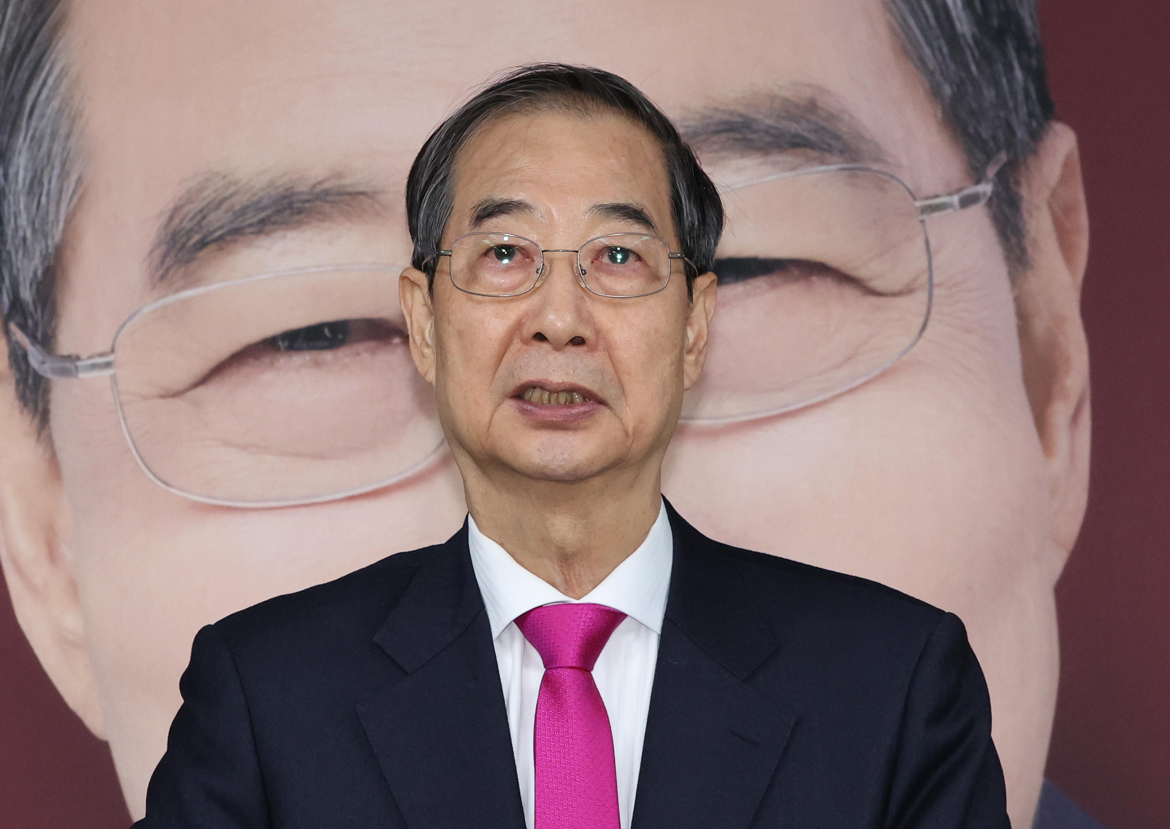 South Korea: Ex-PM Han says he supports PPP candidate Kim, will cast early vote