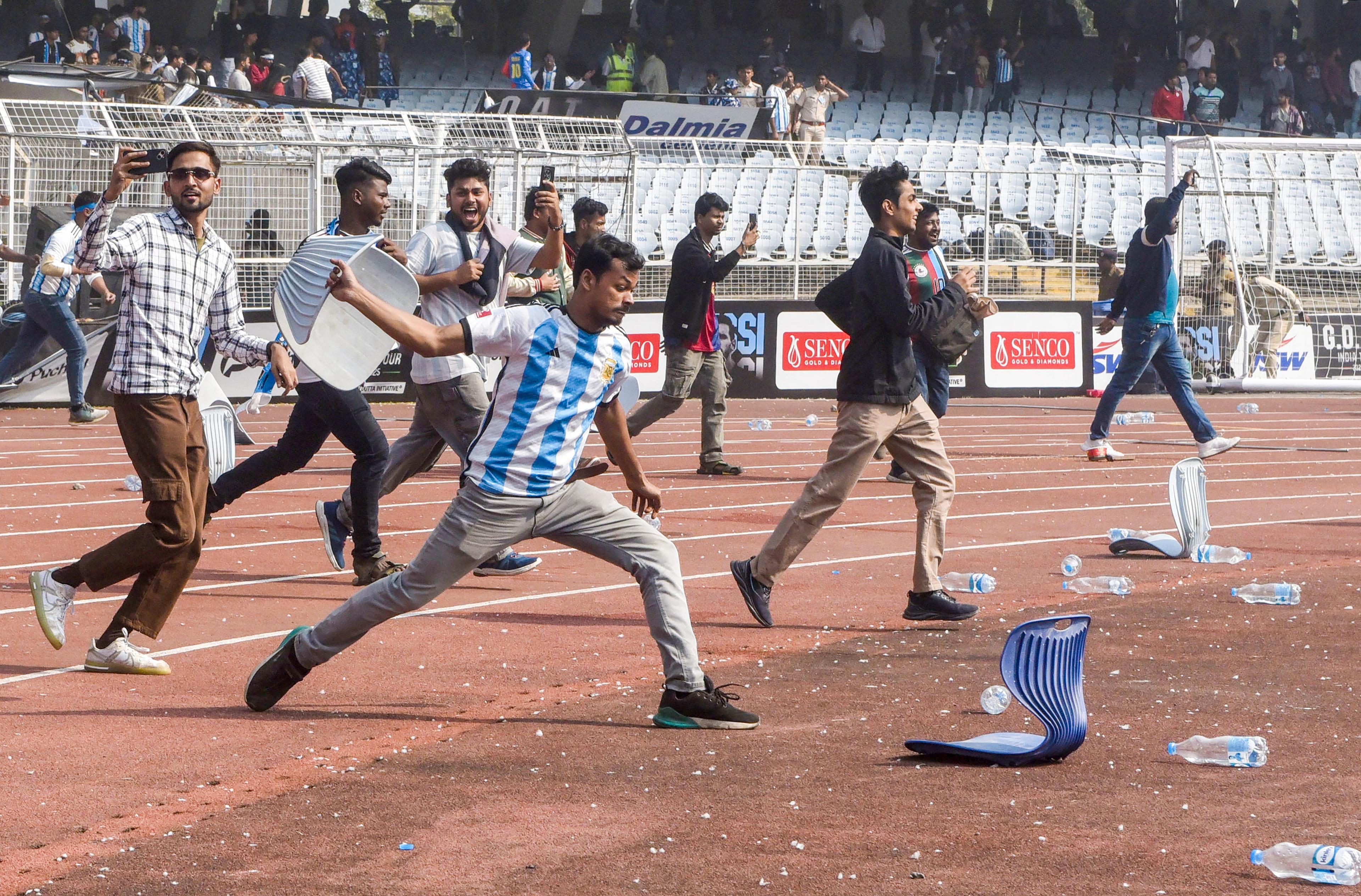 Messi event chaos: Bengal DGP among three top officials submit replies to show-cause notices