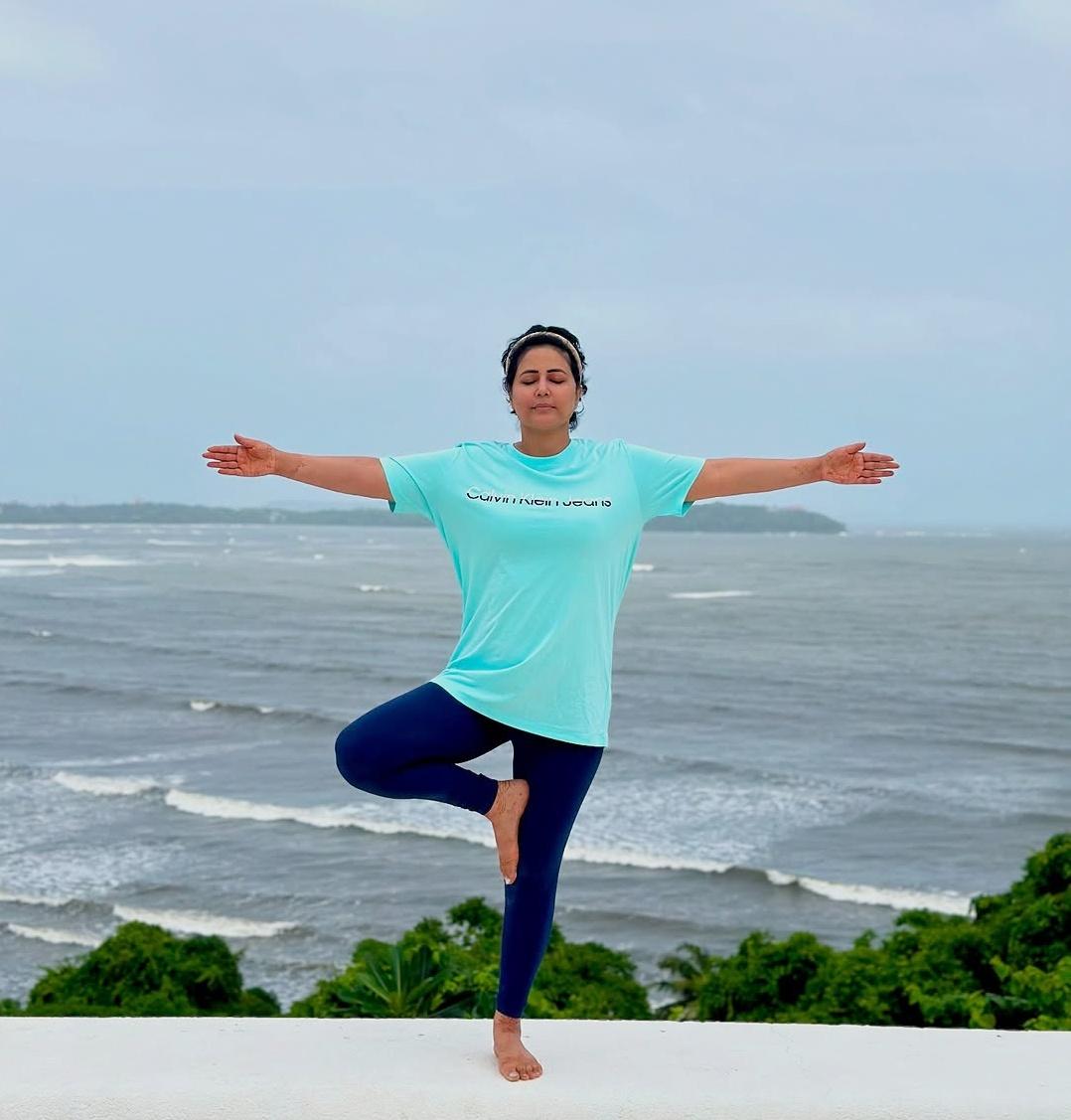 Hina Khan does Yoga with a ‘perfect view’