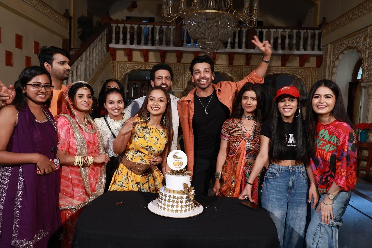 'Badi Haveli Ki Chhoti Thakurain' team celebrates as show reaches 100-episode milestone